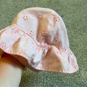 Carter’s Pink Eyelet Baby Sun Hat 12-24 months